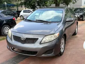 Toyota Corolla 2010 Gray