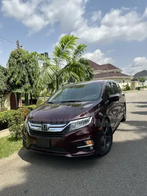 Honda Odyssey 2.0 Hybrid (7 seater) 2020 Maroon
