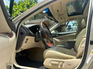 Lexus ES 350 2011