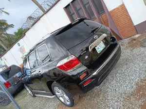 Toyota Highlander 2012 Black