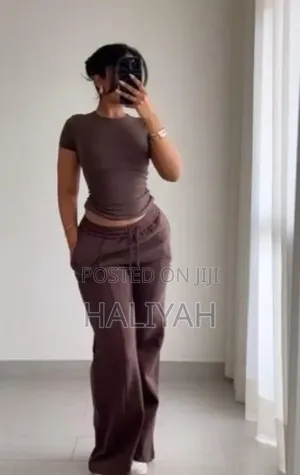 2-Piece Wide-Leg Sweatpant Set