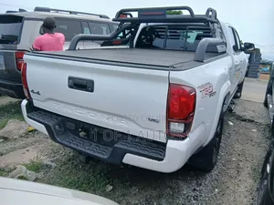 Toyota Tacoma TRD Sport Double Cab 6' Bed V6 AT 2023 White