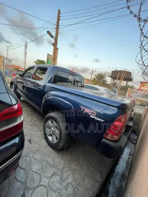 Toyota Tacoma 2006 Blue