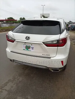 Lexus RX 350 FWD 2017 White