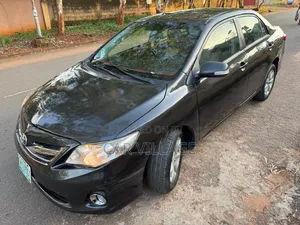 Toyota Corolla 2010 Black