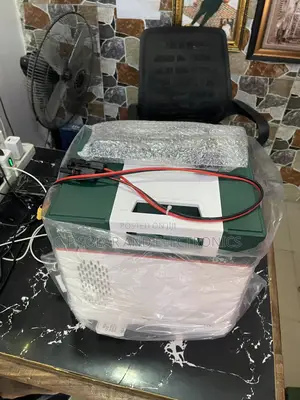Cola 2000w All in One Solar Generator