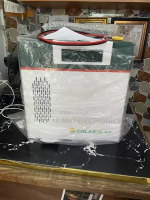 Cola 2000w All in One Solar Generator