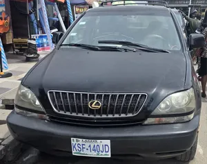 Lexus RX 2000 Black