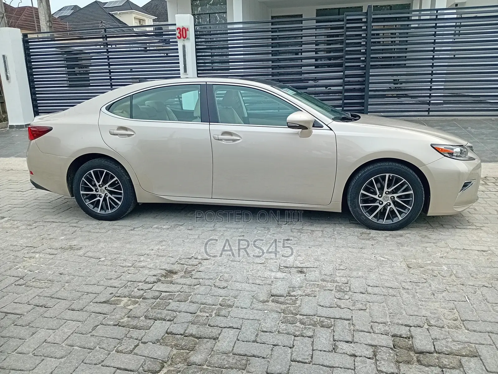 Lexus ES 2016 Beige