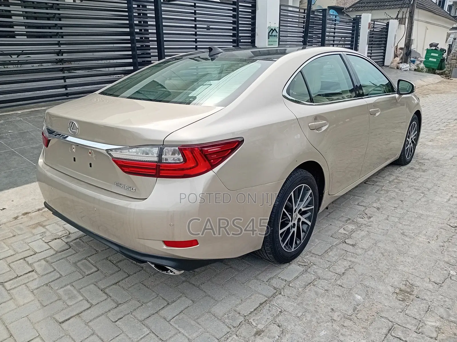 Lexus ES 350 FWD 2016 Beige