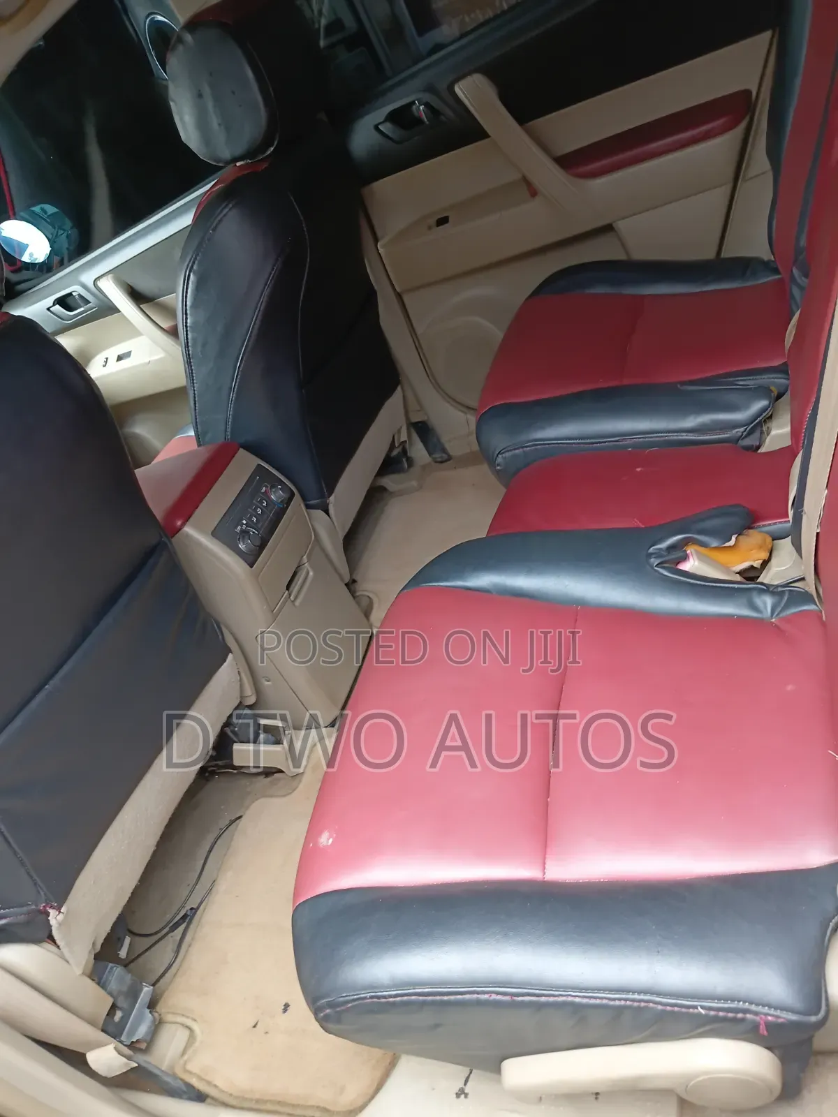 Toyota Highlander SE 2011 Black