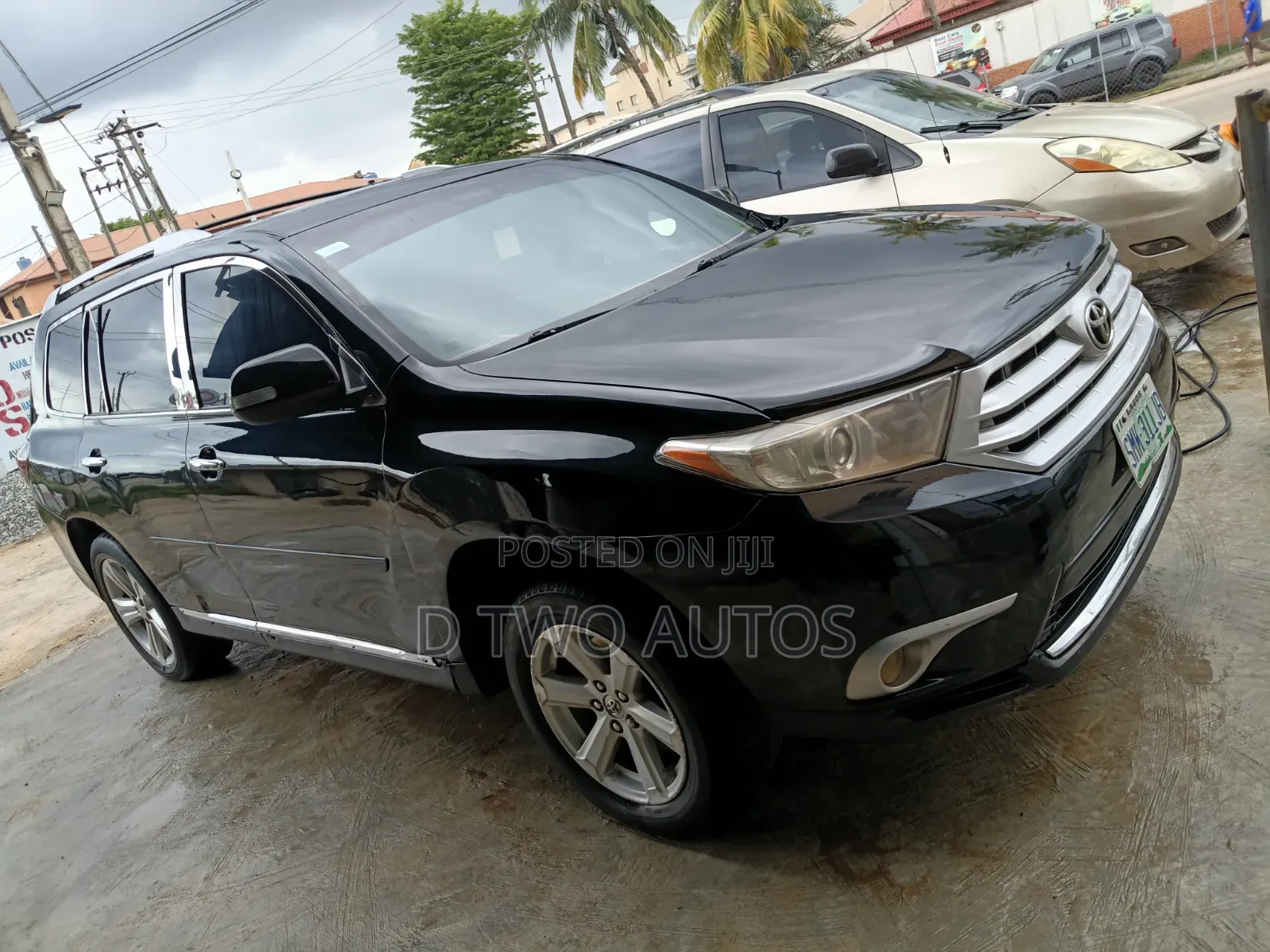 Toyota Highlander SE 2011 Black