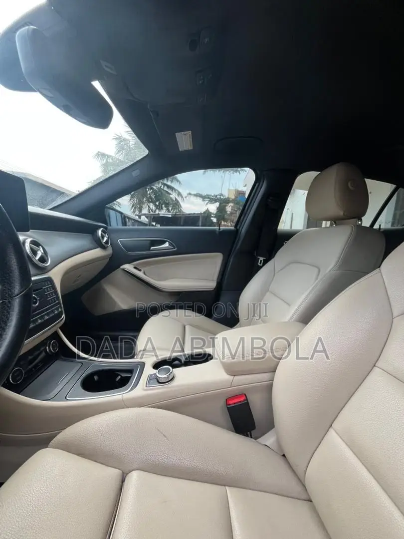 Mercedes-Benz GLA-Class 2017 Black