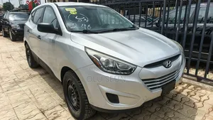 Hyundai Tucson 2015 Silver