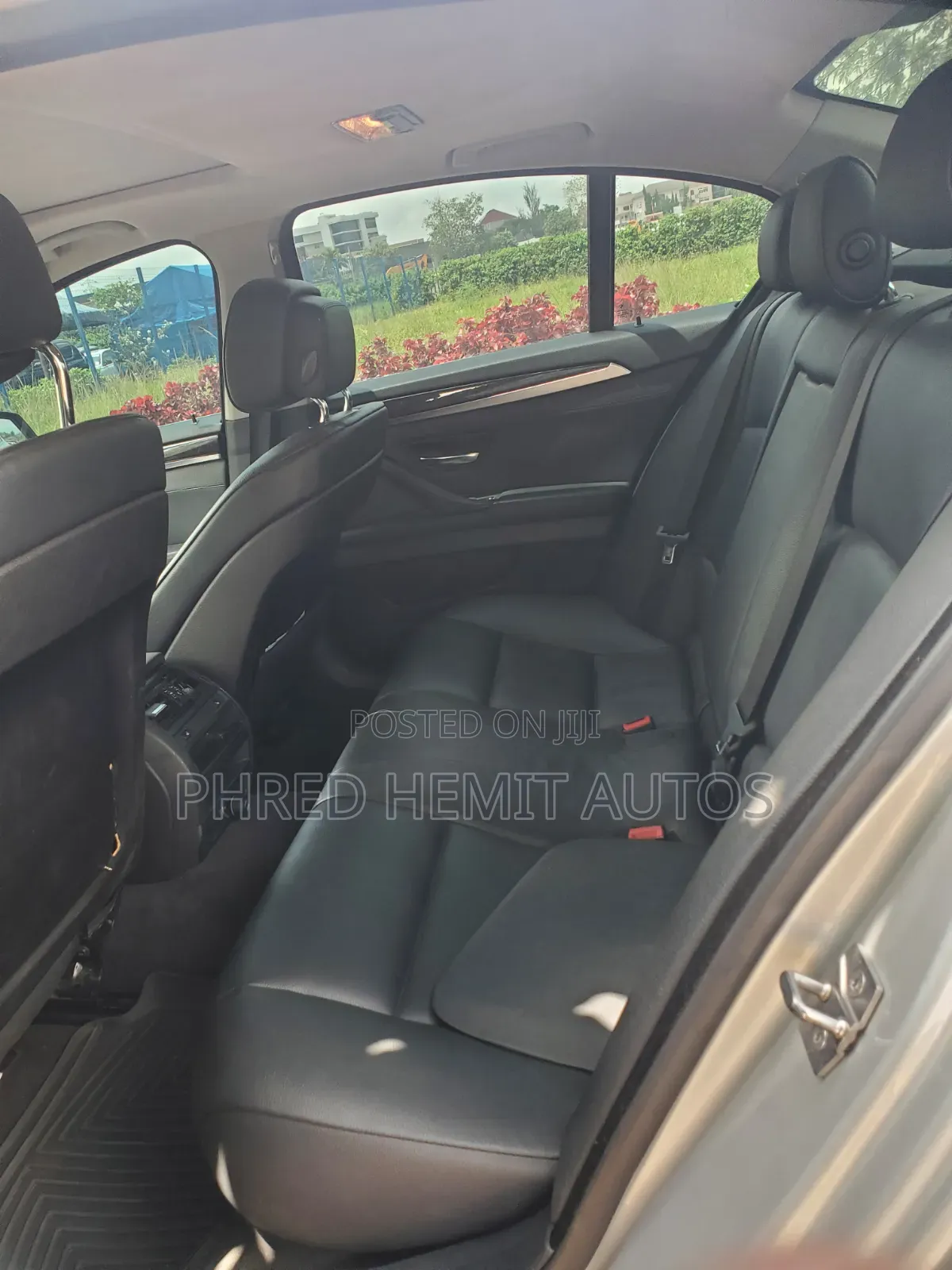 BMW 528i 2010 Silver