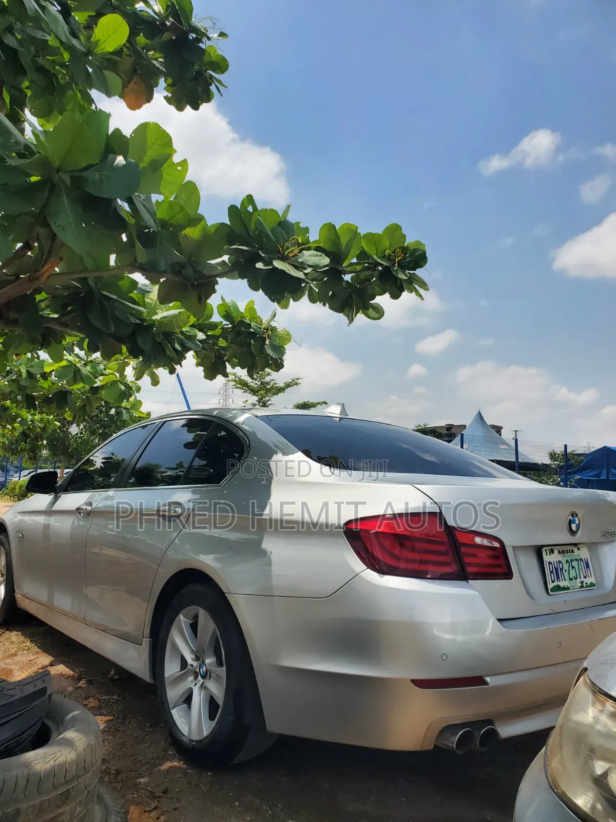 BMW 528i 2010 Silver