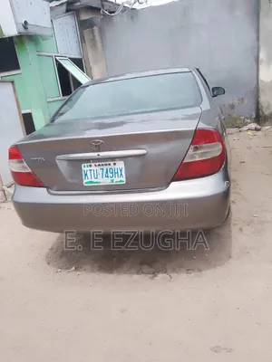 Toyota Camry 2004 Gray