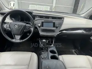 Toyota Avalon 2015 White