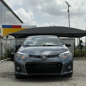 Toyota Corolla 2016 Gray