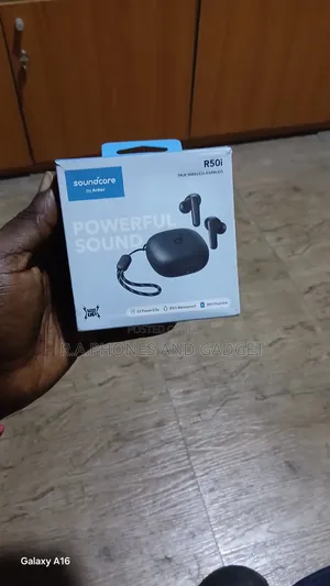 R50i Earbuds