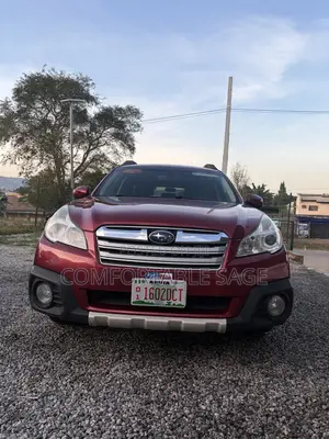 Subaru Outback 2013 Red