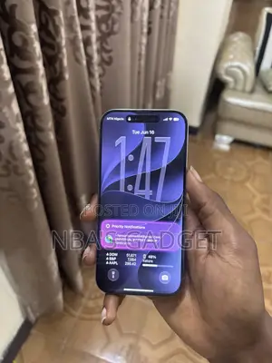 New Apple iPhone 16 Pro 128 GB Silver