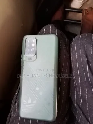 Infinix Note 8 128 GB Silver