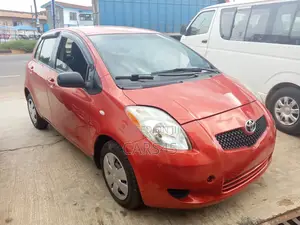 Toyota Yaris 2007 Red