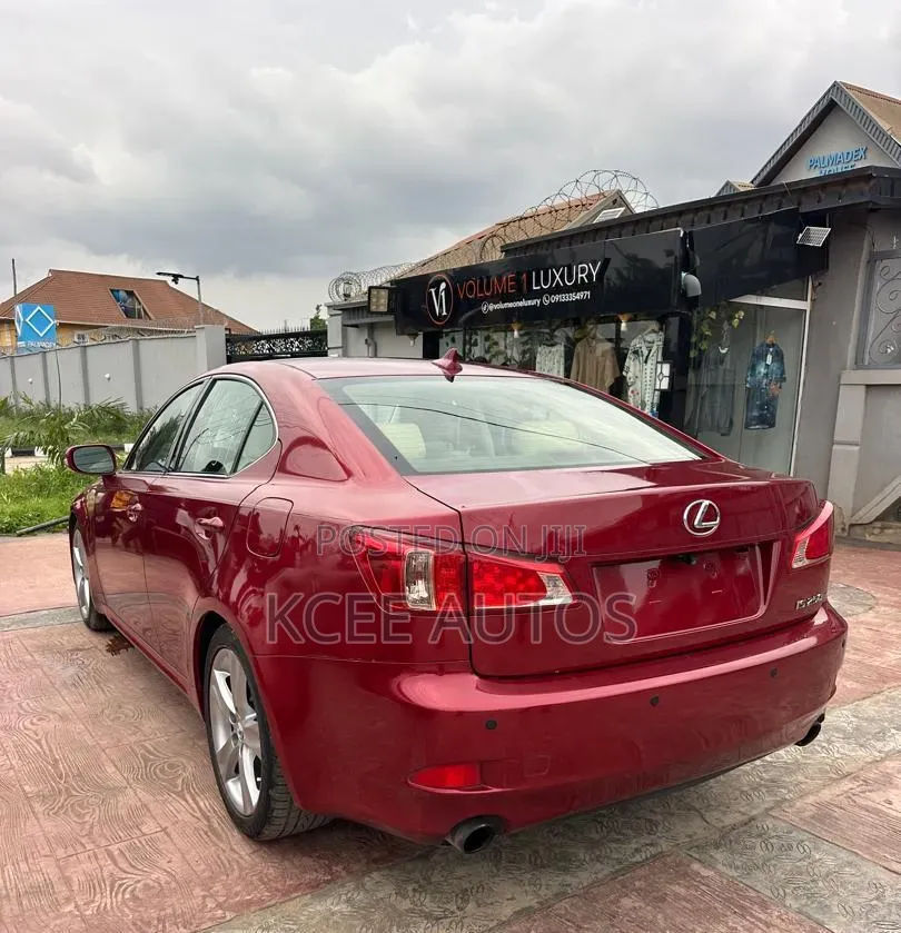 Lexus IS 2012 Red