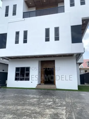 5bdrm Duplex in Banana Island for rent