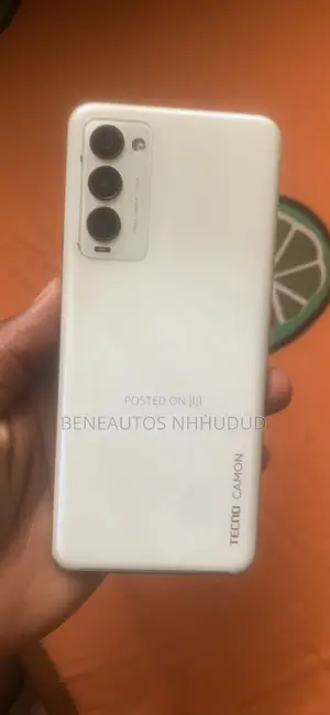 Tecno Camon 18 128 GB White