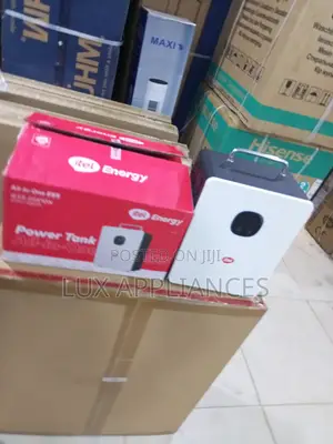Itel Power Tank Solar Generator With Fast Charging Technology