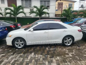 Toyota Camry 2011 White
