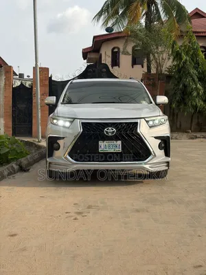 Toyota Highlander 2010 Silver