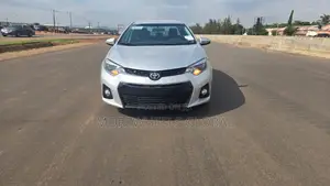 Toyota Corolla S 4dr Sedan (1.8L 4cyl CVT) 2014 Silver