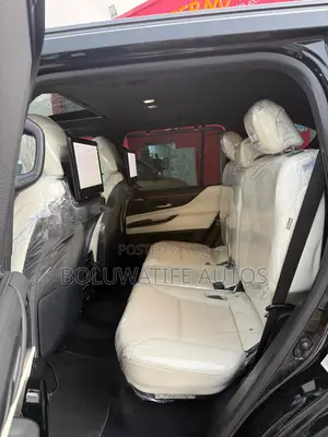 Lexus LX 600 2022 Black