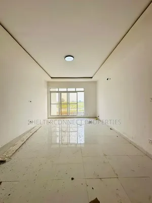 3bdrm Apartment in Osapa london for rent
