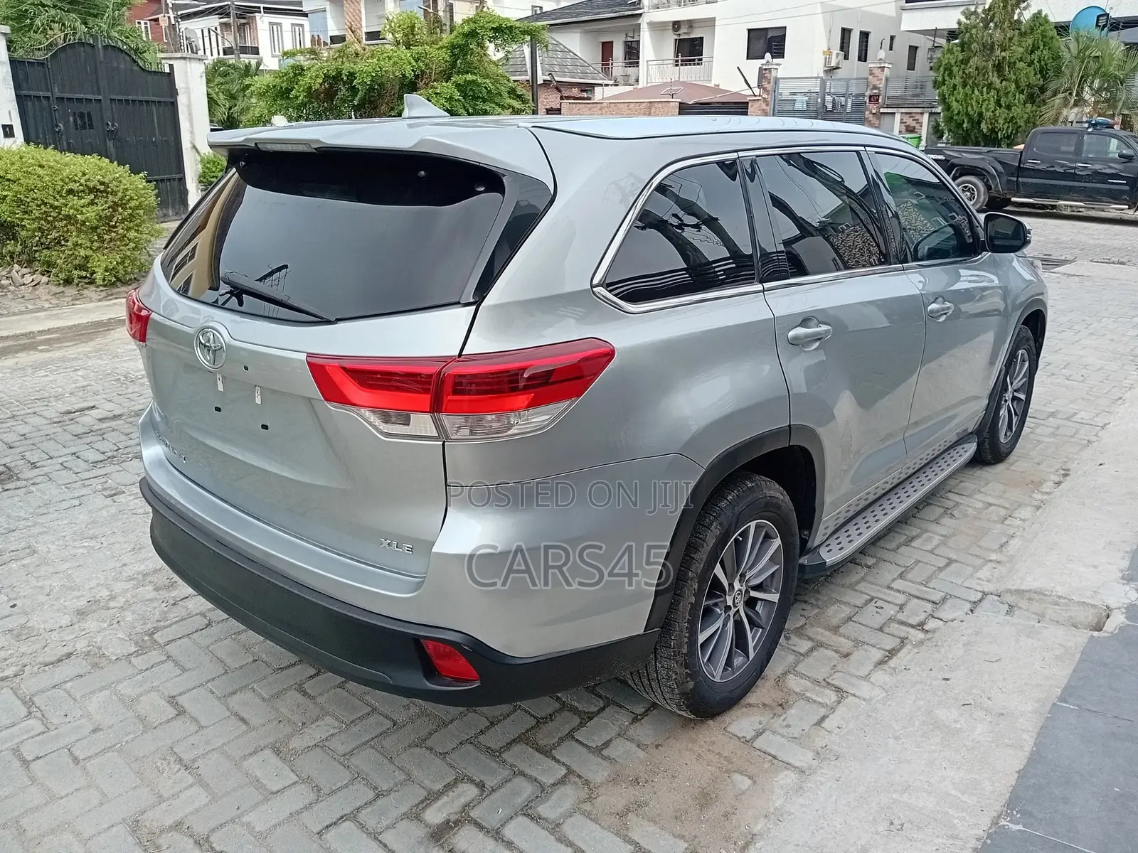 Toyota Highlander 2018 Silver