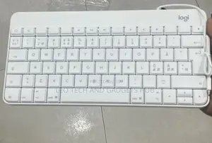 Logitech ( Wired Keyboard for iPad )