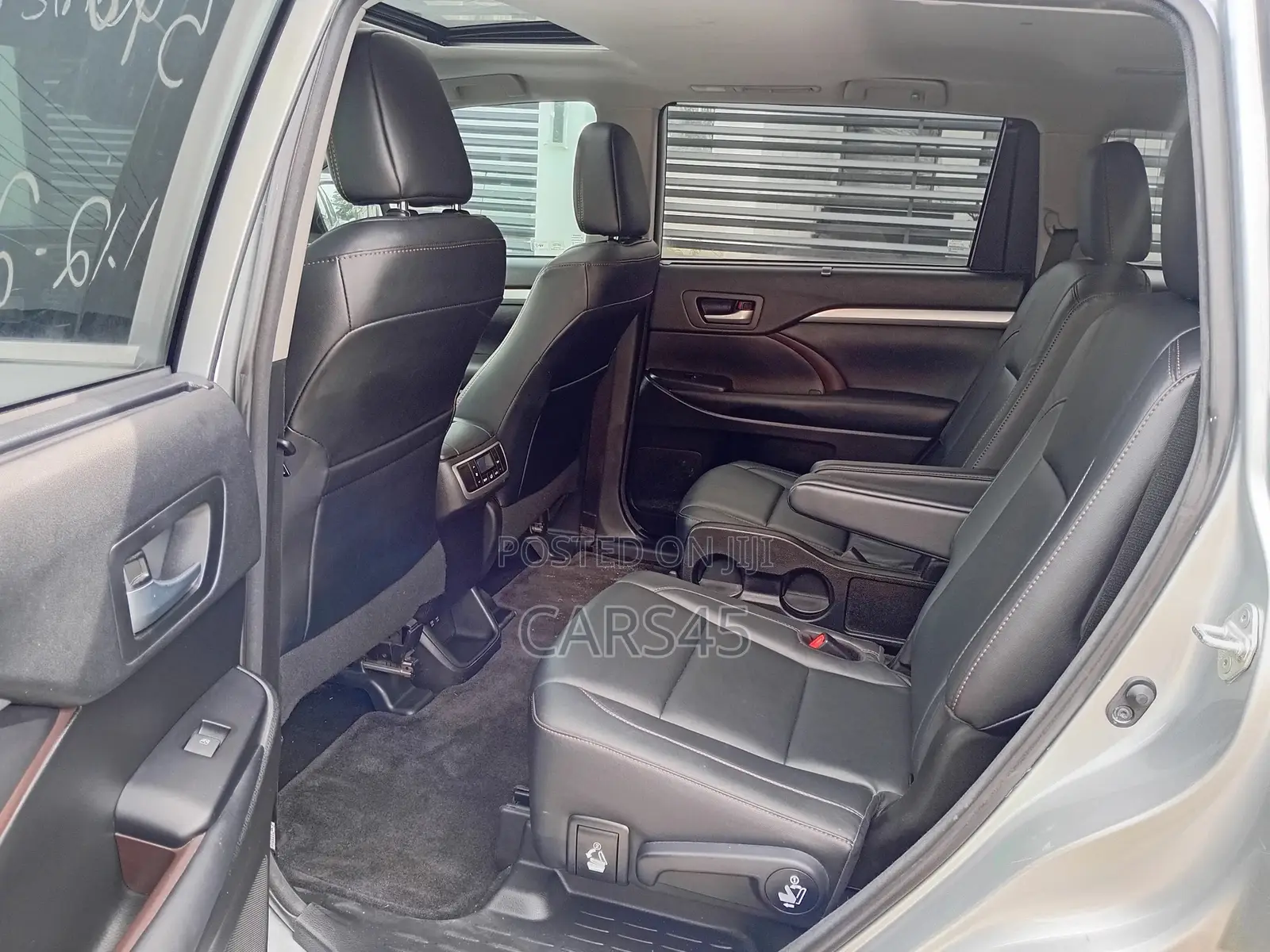 Toyota Highlander 2018 Silver