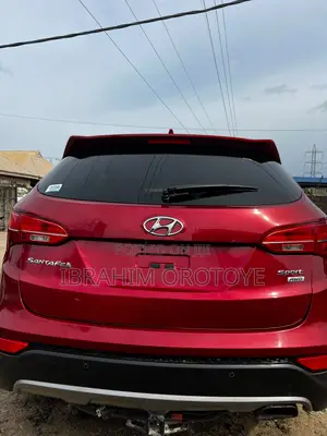 Hyundai Santa Fe 2015 Red
