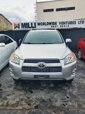 Toyota RAV4 2012 Silver