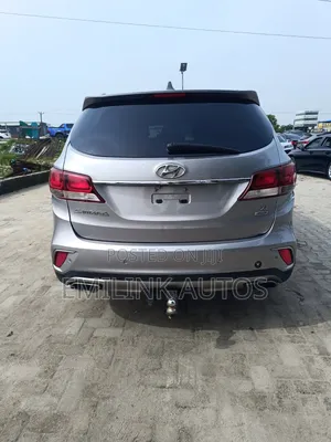 Hyundai Santa Fe 2017 Silver
