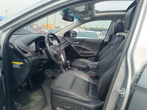 Hyundai Santa Fe 2017 Silver