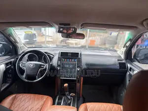 Toyota Land Cruiser Prado 2012 Black