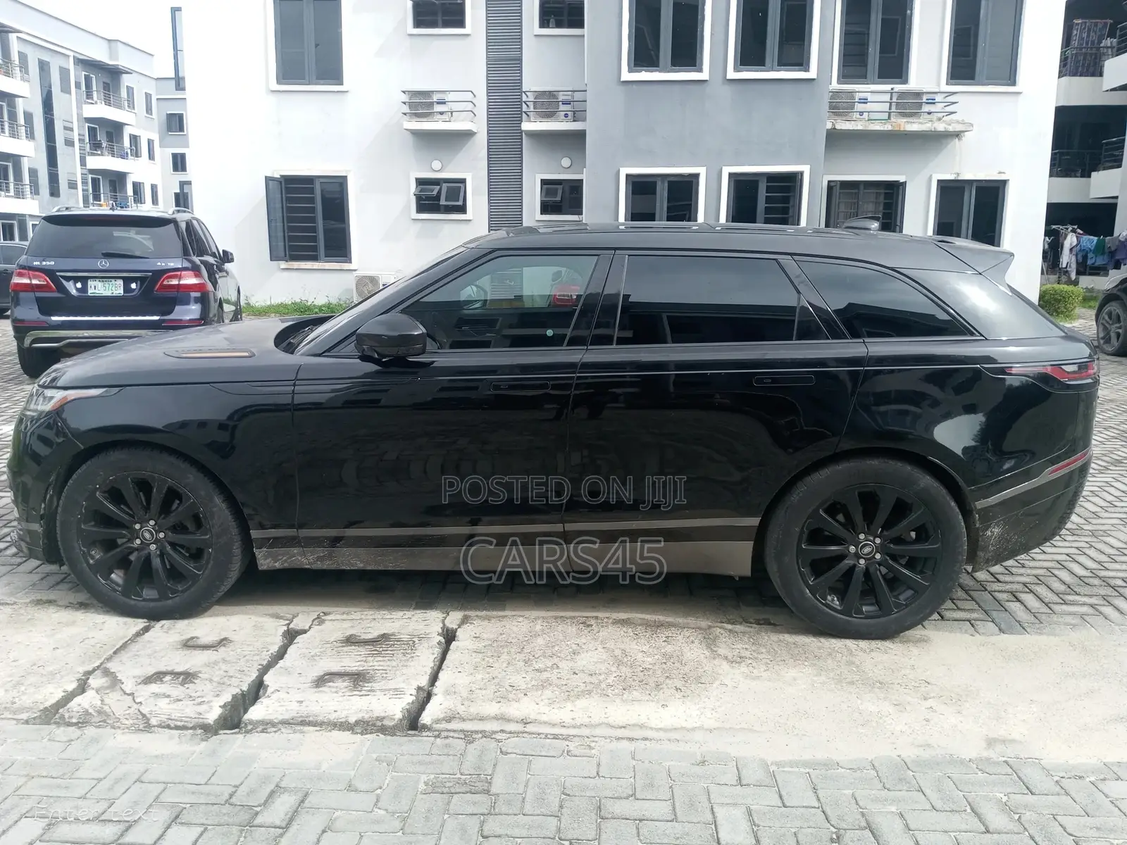 Land Rover Range Rover Velar 2018 Black