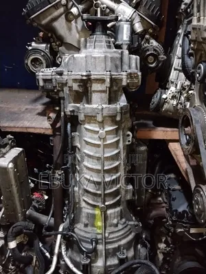 Engine and Gearbox Ford Explorer 2020 4x4 3 Plug