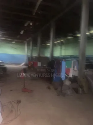 Warehouse for Lease