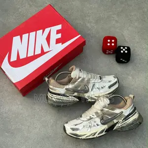 Nike Sneakers Chunky Sole 40-45