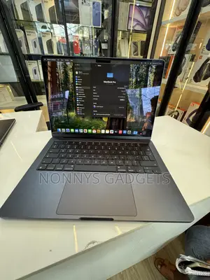 Laptop Apple MacBook Air 2025 M4 16GB Apple M4 SSD 512GB